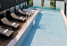 Swimming Pool 7 Hiptique Sukhumvit 13