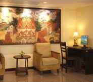 Lobi 6 Royal Panerai Hotel