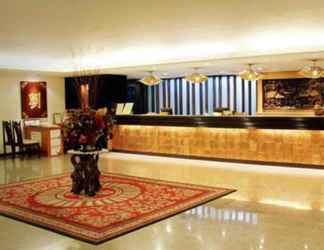 Lobby 2 Royal Panerai Hotel