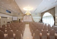 행사장 2 Miracle Suite Pattaya