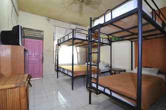 Kamar Tidur 4 Rita ZA Hotel