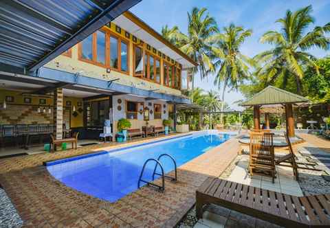 Swimming Pool Villa Alifa