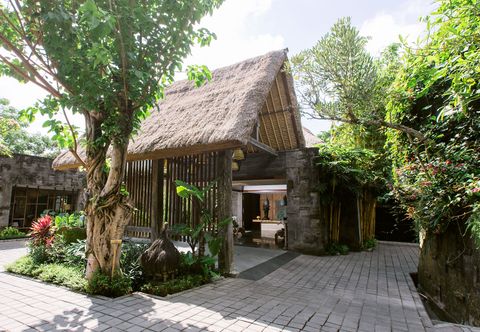 Bangunan Tejaprana Resort & Spa