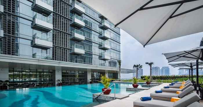 Swimming Pool Ascott Kuningan Jakarta