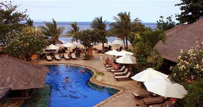 Swimming Pool Bali Reef Resort