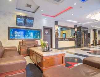 Lobby 2 RedDoorz Premium near Grand Batam Mall