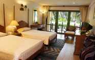 Kamar Tidur 3 Lake View Resort & Golf Club