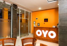 Lobby 5 OYO 1488 Prima Hotel