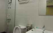 Toilet Kamar 4 I Leaf Boutique Hotel