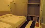 Kamar Tidur 7 Golden Leaf Boutique Hotel