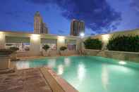 Swimming Pool Cape House Langsuan Hotel