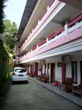 Bên ngoài 4 Rose Inn Pangandaran