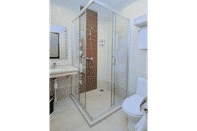 In-room Bathroom Ming Paragon Hotel