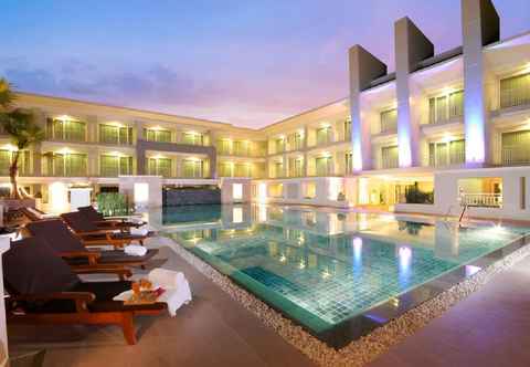 สระว่ายน้ำ Kantary Hills Hotel, Chiang Mai