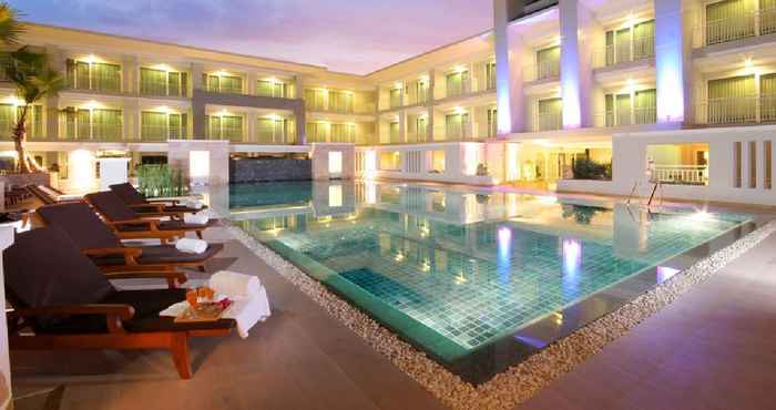 Swimming Pool Kantary Hills Hotel, Chiang Mai