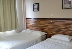 Bedroom 3 Hotel Iskandar