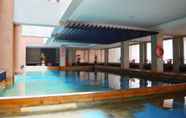 Swimming Pool 6 Horison Kota Lama Semarang