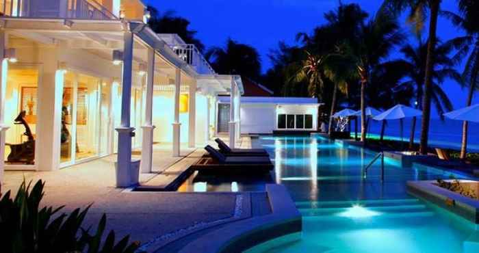 Kolam Renang Nishaville Resort 