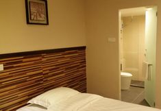 Bedroom 7 Hotel Sri Iskandar