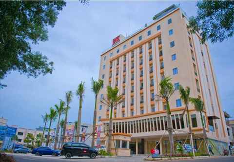 Bên ngoài Biz Hotel Batam