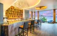 Quầy bar, cafe và phòng lounge 2 Namaka Resort Kamala 
