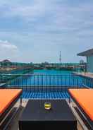 SWIMMING_POOL Nova Express Pattaya Hotel by Compass Hospitality