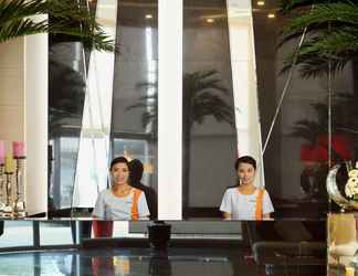 Lobi 2 Nova Express Pattaya Hotel by Compass Hospitality