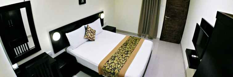 Lobi The Surya Deluxe Homestay