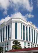 EXTERIOR_BUILDING Berjaya Waterfront Hotel