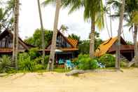 Bangunan Monsoon Beach Villas