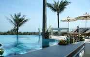 Kolam Renang 5 Grand Hill Residence