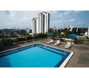 Swimming Pool 6 Crystal Crown Hotel Petaling Jaya