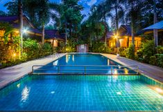 Swimming Pool 4 Sunda Resort