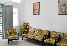 Lobi 7 Senyum Senyum Holiday House