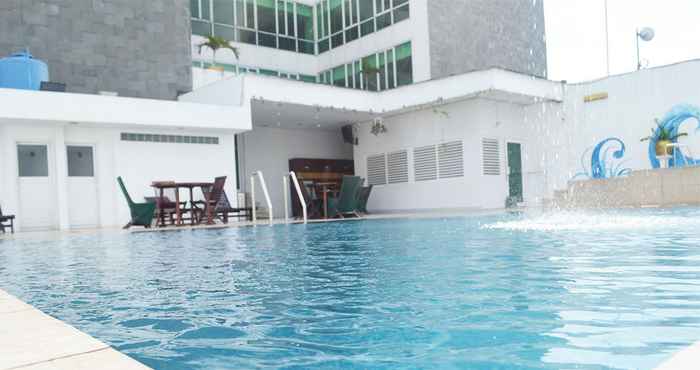 Swimming Pool Grand Daira Hotel Palembang