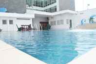 Swimming Pool Grand Daira Hotel Palembang