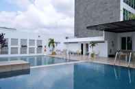 Swimming Pool Grand Daira Hotel Palembang