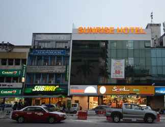 Bangunan 2 Sunrise Hotel