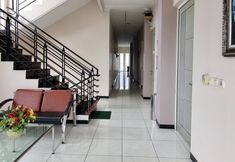 Common Space 7 Arya Graha Hostel