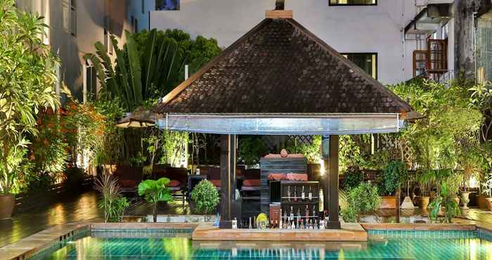 Kolam Renang Sunbeam Hotel Pattaya