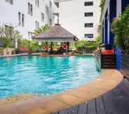 Kolam Renang 7 Sunbeam Hotel Pattaya