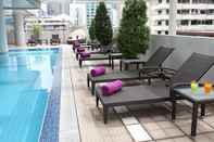 Kolam Renang Phachara Suites Sukhumvit