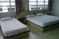 Kamar Tidur Nyata Plaza Hotel