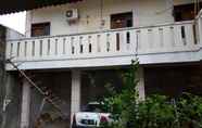 Bên ngoài 7 Semeru Homestay Semarang