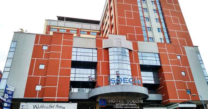 Bangunan Hotel Soechi International