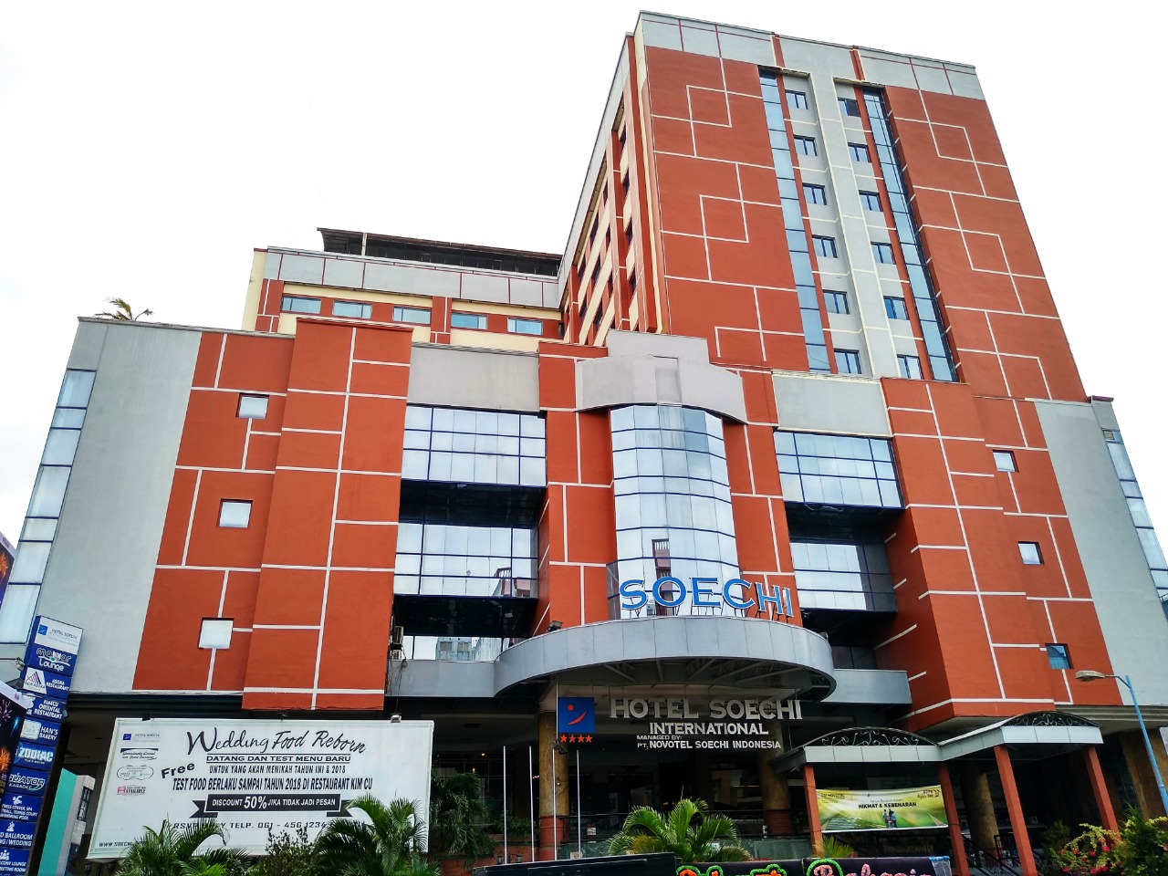 EXTERIOR_BUILDING Hotel Soechi International