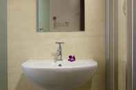 Toilet Kamar Alami Garden Hotel