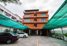 พื้นที่สาธารณะ 7 Chaba Chalet