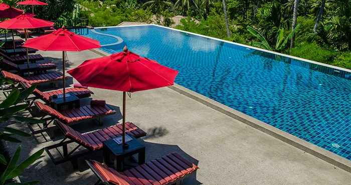 Kolam Renang Kirikayan Luxury Pool Villas & Spa