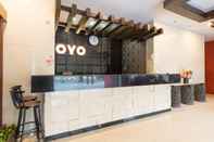 Lobby OYO 996 Hotel Transit Syariah